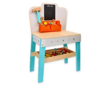 Warsztaty i stoły z narzędziami