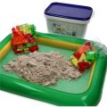 Piasek kinetyczny 3 kg NaturSand z foremkami i piaskownicą