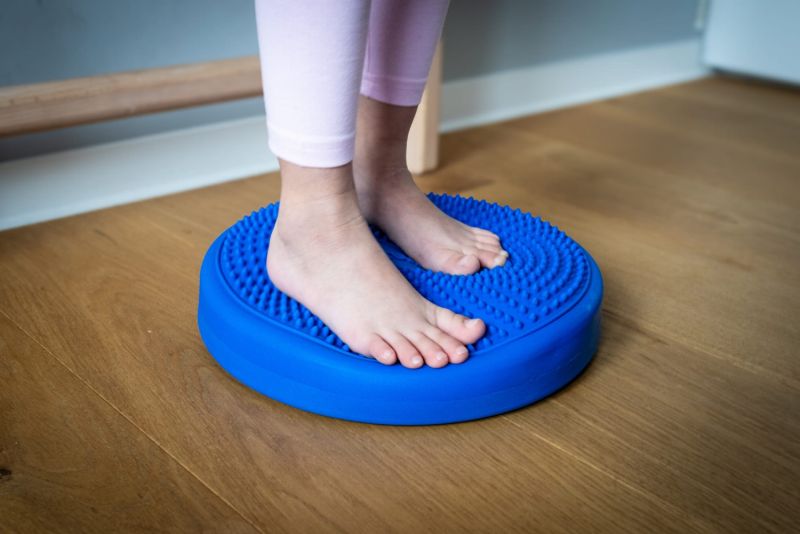 Tullo Poduszka sensoryczna średnica 30cm czerwona