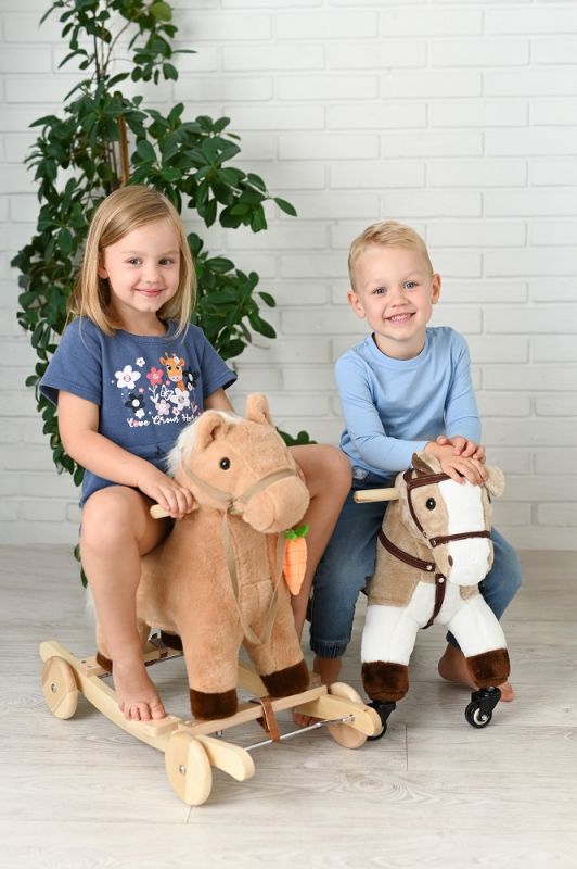 Konik Mustang na kółkach