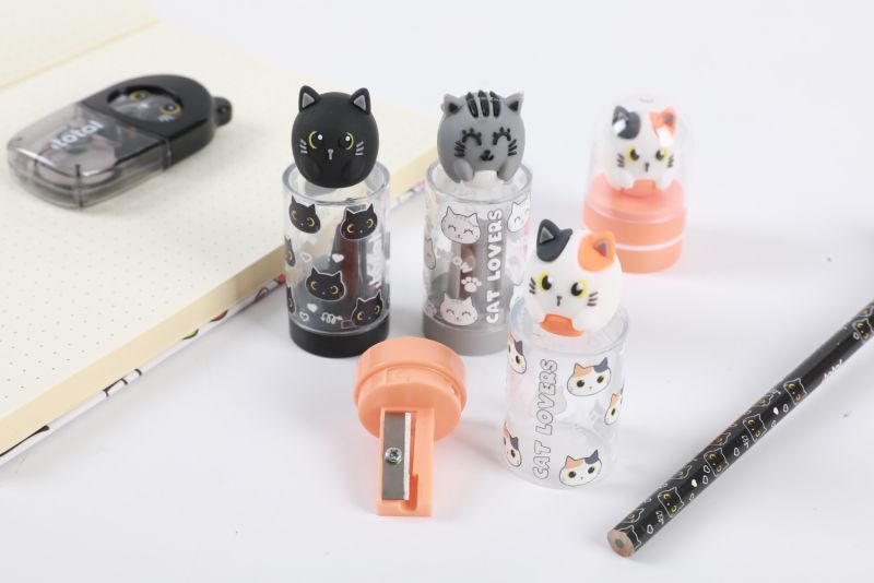 Temperówka z pojemnikiem 1szt, różne wzory