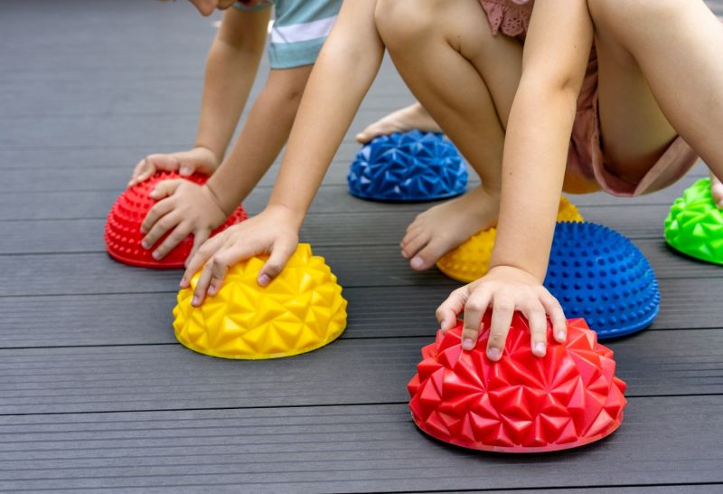 Zestaw półkul sensorycznych 2 szt. diament/kolce