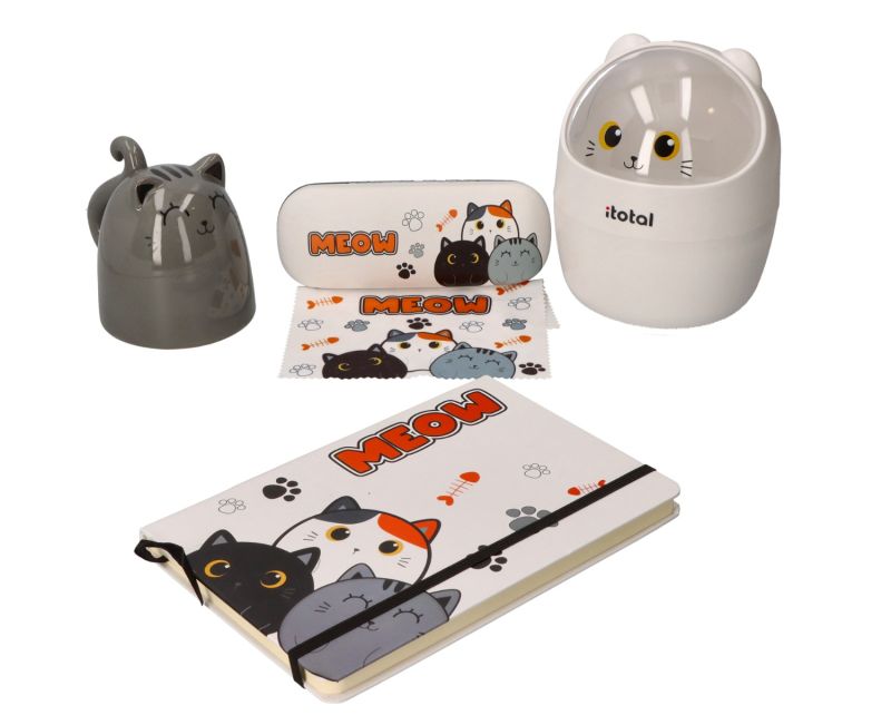 Etui na okulary z kotkami