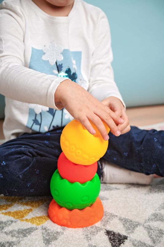 Piramida Sensoryczna kontrastowa zabawka edukacyjna