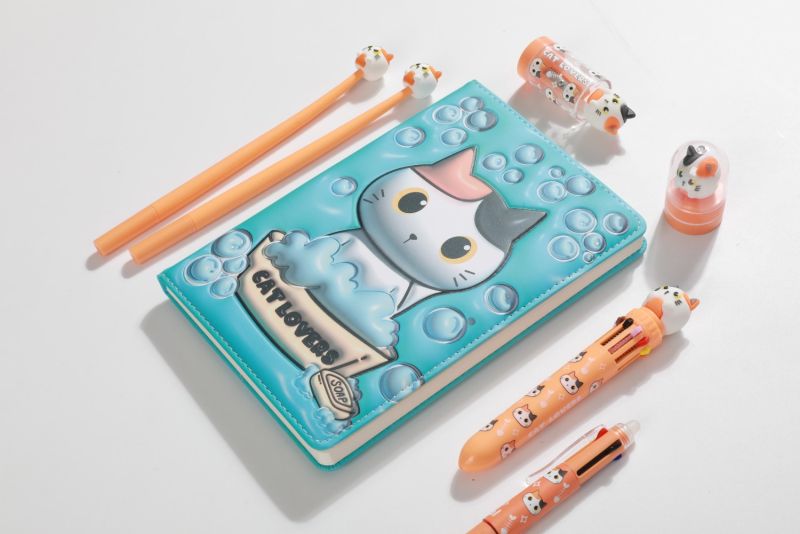 Notes A5 błękitny w twardej okładce z piankowym obiciem 96k