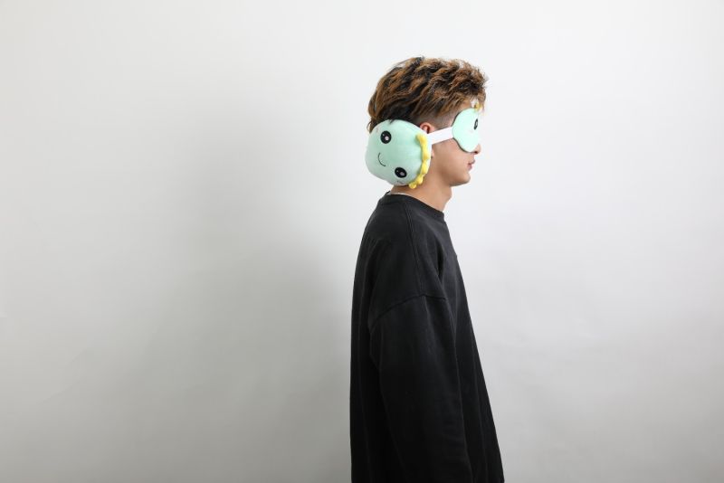 Poduszka podróżna z maską Dino