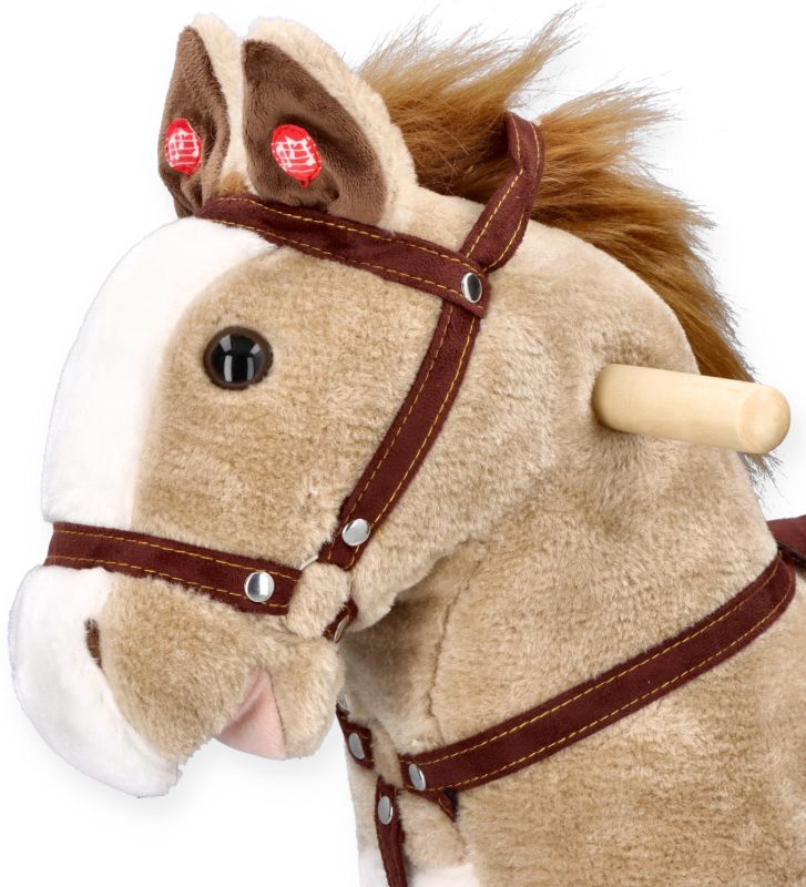 Konik Mustang na kółkach