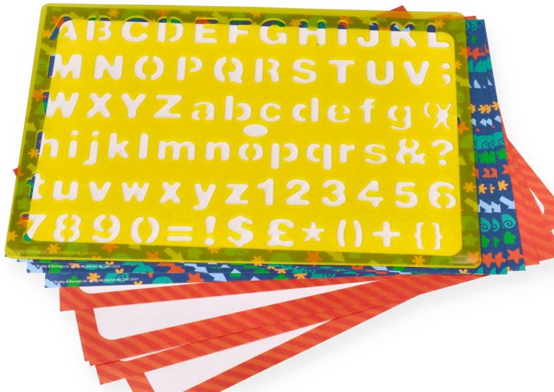 Szablony literki, cyferki i kształty - zestaw z kredkami