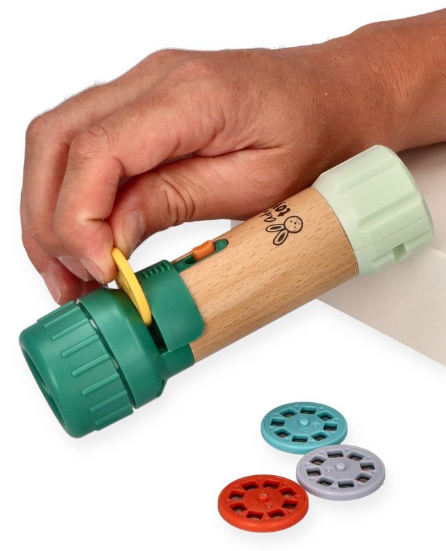 Latarka z projektorem slajdów