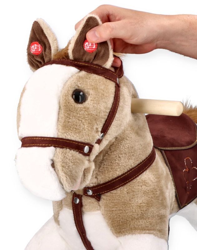 Konik Mustang na kółkach