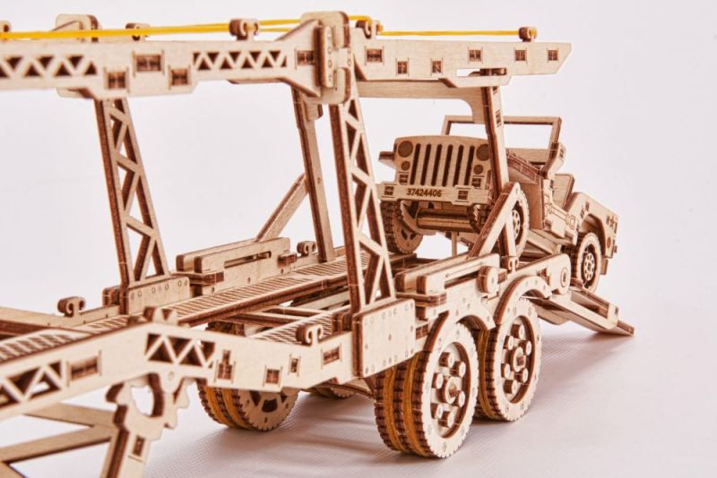 Laweta puzzle 3D - naczepa do Big truck z jeepem